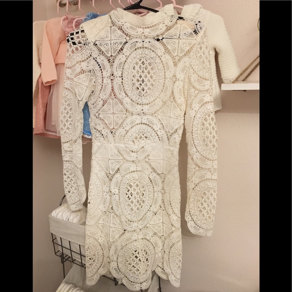 A’GACI WHITE DRESS
